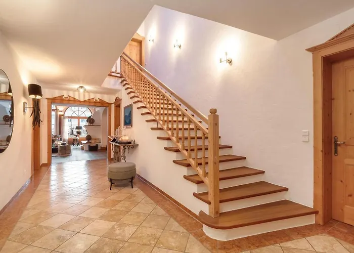 Villa Exclusive Tyrolean Near Lifts